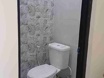 kos baru jadi di telogomas dinoyo kamar 18 smua kamar mandi dalam dan furniture lengkap lokasi dekat kampus ub brawijaya, itn dan uin