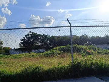TERRENO EN RENTA SOBRE MARIANO J. GARCIA