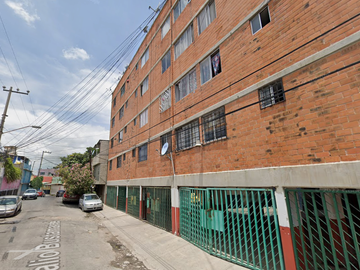 ¡“La tranquilidad de una gran decisión comienza aquí! Venta de departamento en remate bancario, Santa Martha Acatitla Sur, Iztapalapa, CDMX.