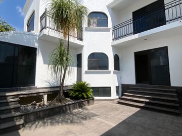 Casa en Renta en Claustros Del Sur, Queretaro