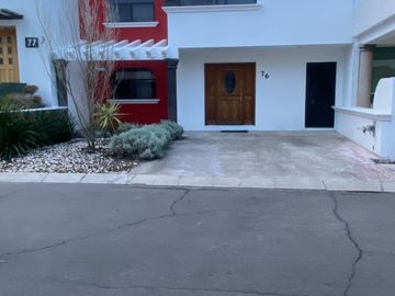 Casa en Renta en Claustros Del Sur, Queretaro