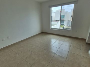 Casa Remodelada en Venta Bonanza, Metepec|