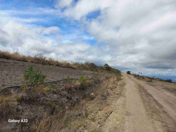 Se Vende Finca de 62 HECTÁREAS ideal para proyecto Agricola Ganadera o Turismo a 10 minutos de BOLIVAR CARCHI Ecuador