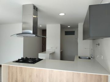 Apartamento en Venta en Cuidad Del Rio, Poblado Medellín Antioquia