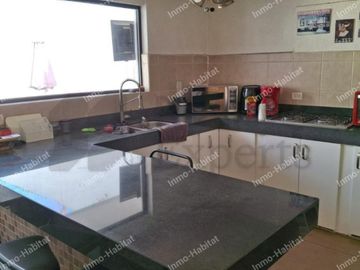 CASA EN RENTA AMUEBLADA EN EL CENTRO DE MONTERREY, NUEVO LEON.