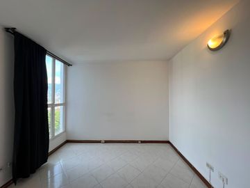Apartamento en arriendo en San Julian, El Poblado