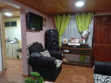 Se vende Acogedora casa en Talca V1823-C-100-S-TALCA-ML.
