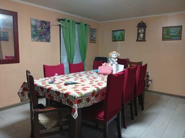 Se vende Acogedora casa en Talca V1823-C-100-S-TALCA-ML.