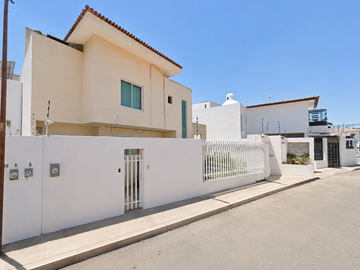 Casa en Venta  Díaz Ordaz, Puerto Vallarta, Jalisco