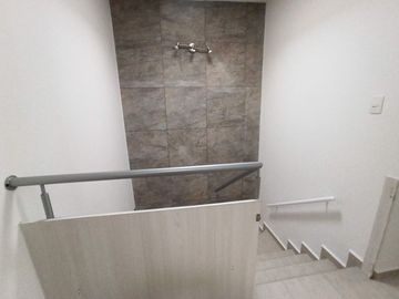 CASA SEMI AMUEBLADA SONTERRA COTO CON ALBERCA