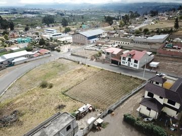 Amplio Terreno en El Centro de Unamuncho