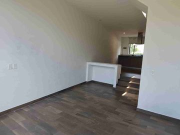 Casa en Renta en Reserva de los Jinetes | Alberca, Gimnasio, Áreas verdes