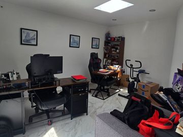 Casa en renta en Condominio, seguridad, terraza de 260M2, Cuajimalpa