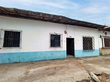 Venta de Terreno con Casa Antigüa Para Inversión - Calle Maldonado y La 17, Guayaquil