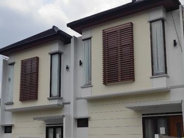 Rumah SIC Padasuka Dkt PHH Mustofa Suci Mewah Murah 2 LANTAI Baru di Kota Bandung Dijual
