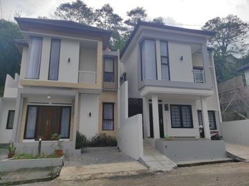 Rumah SIC Padasuka Dkt PHH Mustofa Suci Mewah Murah 2 LANTAI Baru di Kota Bandung Dijual