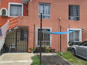 SE VENDE DUPLEX P.A. EN VILLAS LA PIEDAD