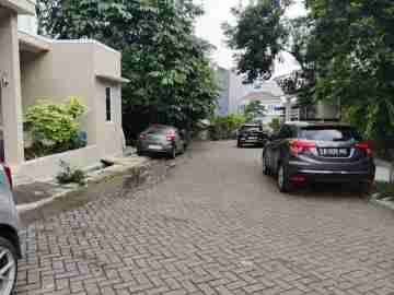 TOWN HOUSE PALEM INDAH Pondok Kelapa