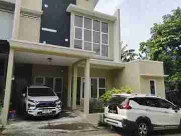 TOWN HOUSE PALEM INDAH Pondok Kelapa
