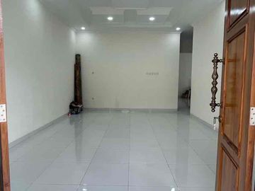 Dijual rumah baru siap huni dijagakarsa