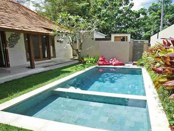 villa fully furnished 7 menit jalan kaki ke side walk