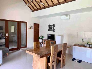 villa fully furnished 7 menit jalan kaki ke side walk
