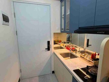 free service charge westown view apartemen wiyung no orchard tanglin anderson