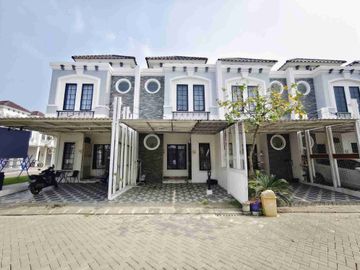 DISEWAKAN ATAU DIJUAL RUMAH SIAP HUNI Di JABABEKA