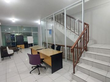 DIJUAL/DISEWA RUKO 4 Lantai di Cideng Jakarta Pusat
