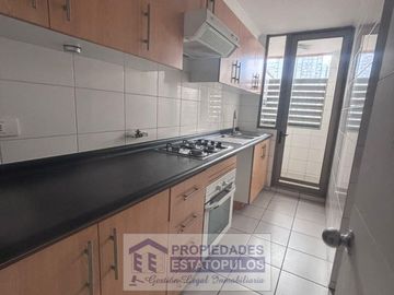 Se VENDE Departamento en Edificio Costa Marina, Sector Sur de Antofagasta.