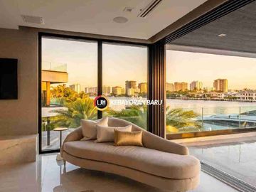 VILLA MARE ROYALE: THE APEX OF WATERFRONT SUPREMACY