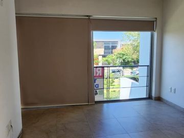 RENTO HERMOSA CASA FRACC SOBERNA RESIDENCIAL $23,000.00 INC. MTTO. EXCELENTES CONDICIONES
