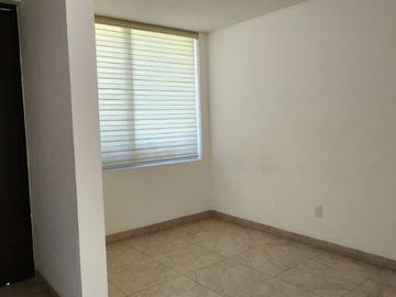 RENTO HERMOSA CASA FRACC SOBERNA RESIDENCIAL $23,000.00 INC. MTTO. EXCELENTES CONDICIONES