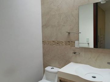 RENTO HERMOSA CASA FRACC SOBERNA RESIDENCIAL $23,000.00 INC. MTTO. EXCELENTES CONDICIONES