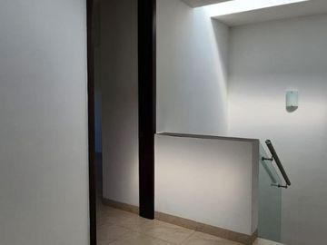 RENTO HERMOSA CASA FRACC SOBERNA RESIDENCIAL $23,000.00 INC. MTTO. EXCELENTES CONDICIONES