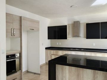 RENTO HERMOSA CASA FRACC SOBERNA RESIDENCIAL $23,000.00 INC. MTTO. EXCELENTES CONDICIONES