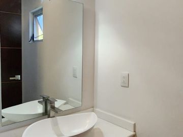 RENTO HERMOSA CASA FRACC SOBERNA RESIDENCIAL $23,000.00 INC. MTTO. EXCELENTES CONDICIONES