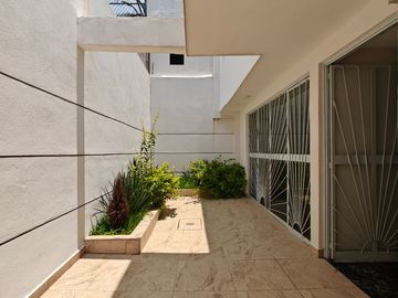 CASA EN VENTA COL. PERIODISTAS MORELIA MICHOACAN