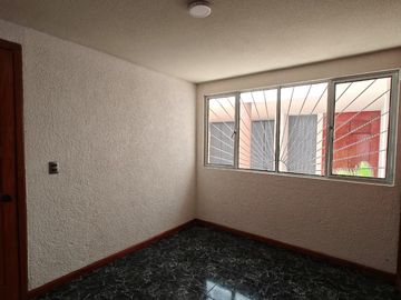 CASA EN VENTA COL. PERIODISTAS MORELIA MICHOACAN