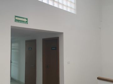 OFICINAS EN CORPORATE CENTER BERNARDO QUINTANA Edificio Corporativo AAA en Renta