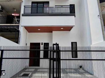 Jual Rumah Baru 6x15m2 Belakang MKG Minimalis Modern
