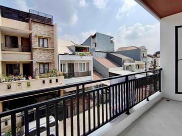 Jual Rumah Baru 6x15m2 Belakang MKG Minimalis Modern