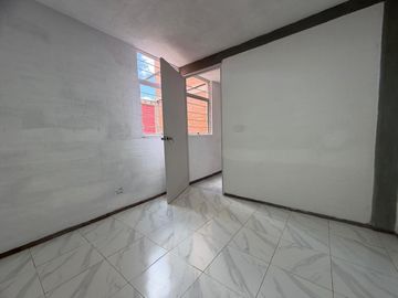 Departamento en Venta, Retorno 5d, Bosques de San Sebastian, Puebla.