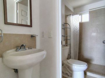 Casa en Renta en Hacienda Viñedos de 1 planta, semi-amueblado, Leon, Gto.