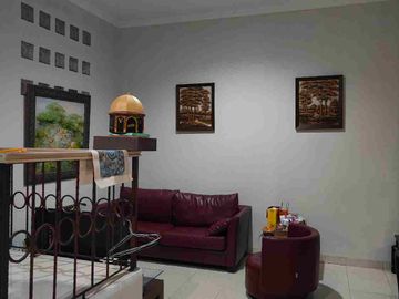 RUMAH VILLA MELATI MAS SERPONG RAPI LUAS 400 METER