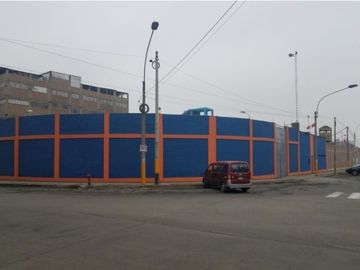 2,560 m² EN ALQUILER | EXCELENTE UBICACIÓN COMERCIAL | ATE – LA MOLINA