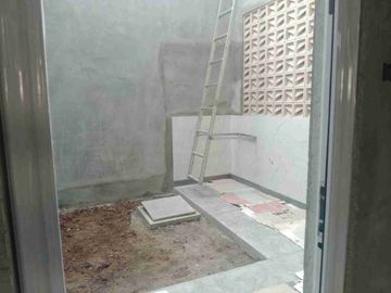 Disewakan Ruko Baru Dalam Tahap Finishing Pinggir Jalan Raya Setu Cibitung Cikarang Barat