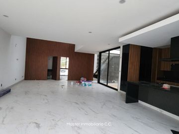 CASA EN VENTA 4 RECAMARAS LA CAMPIÑA DEL BISQUE
