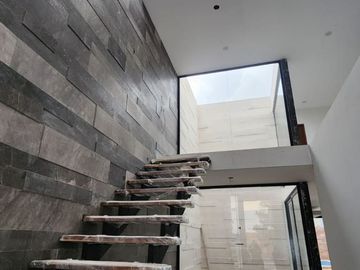 CASA EN VENTA 4 RECAMARAS LA CAMPIÑA DEL BISQUE