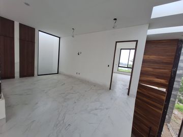 CASA EN VENTA 4 RECAMARAS LA CAMPIÑA DEL BISQUE
